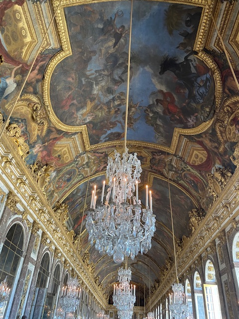 Discover Versailles: A Must-See Destination Near&nbsp;Paris